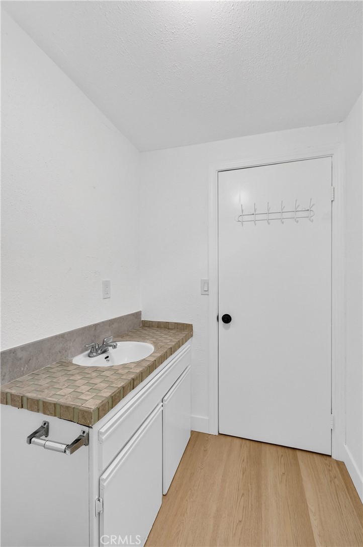 3946 Tomlinson Avenue Riverside, CA 92503 - Photo 45 of 59