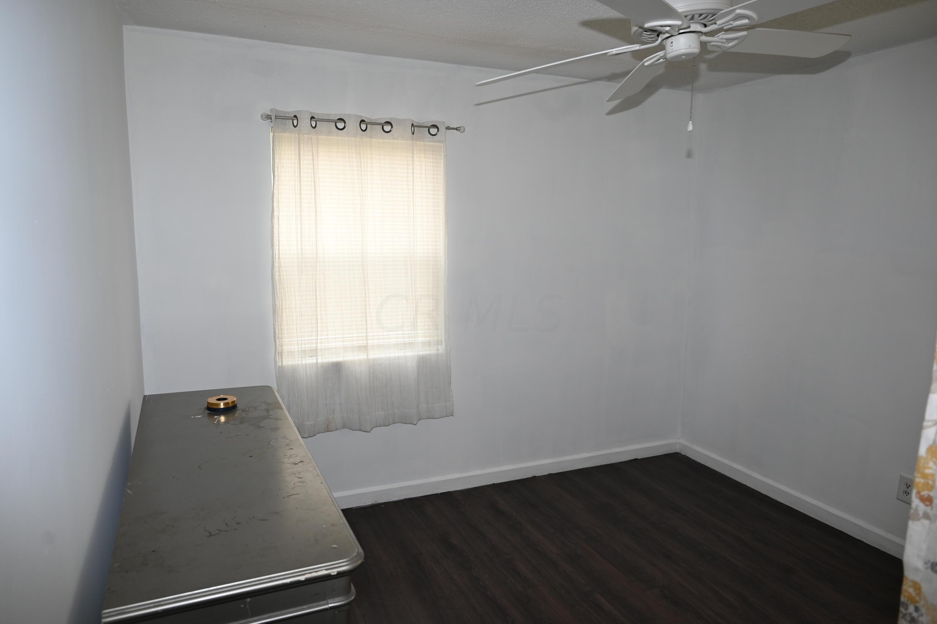 68 North Hampton Road, Unit C Columbus, OH 43213 - Photo 17 of 41 DSC_2497