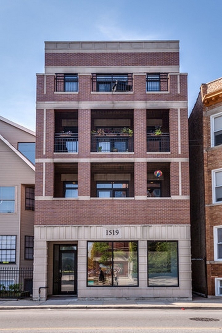 1519 West Irving Park Road, Unit 3 Chicago, IL 60613 - Photo 1 of 19