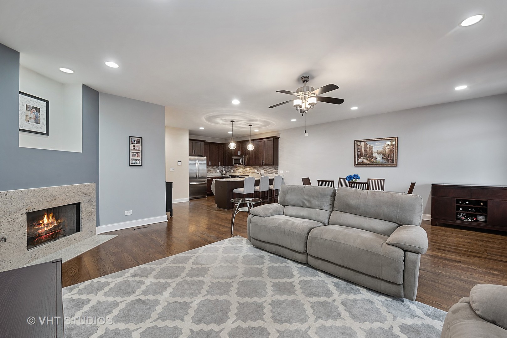 1519 West Irving Park Road, Unit 3 Chicago, IL 60613 - Photo 4 of 19