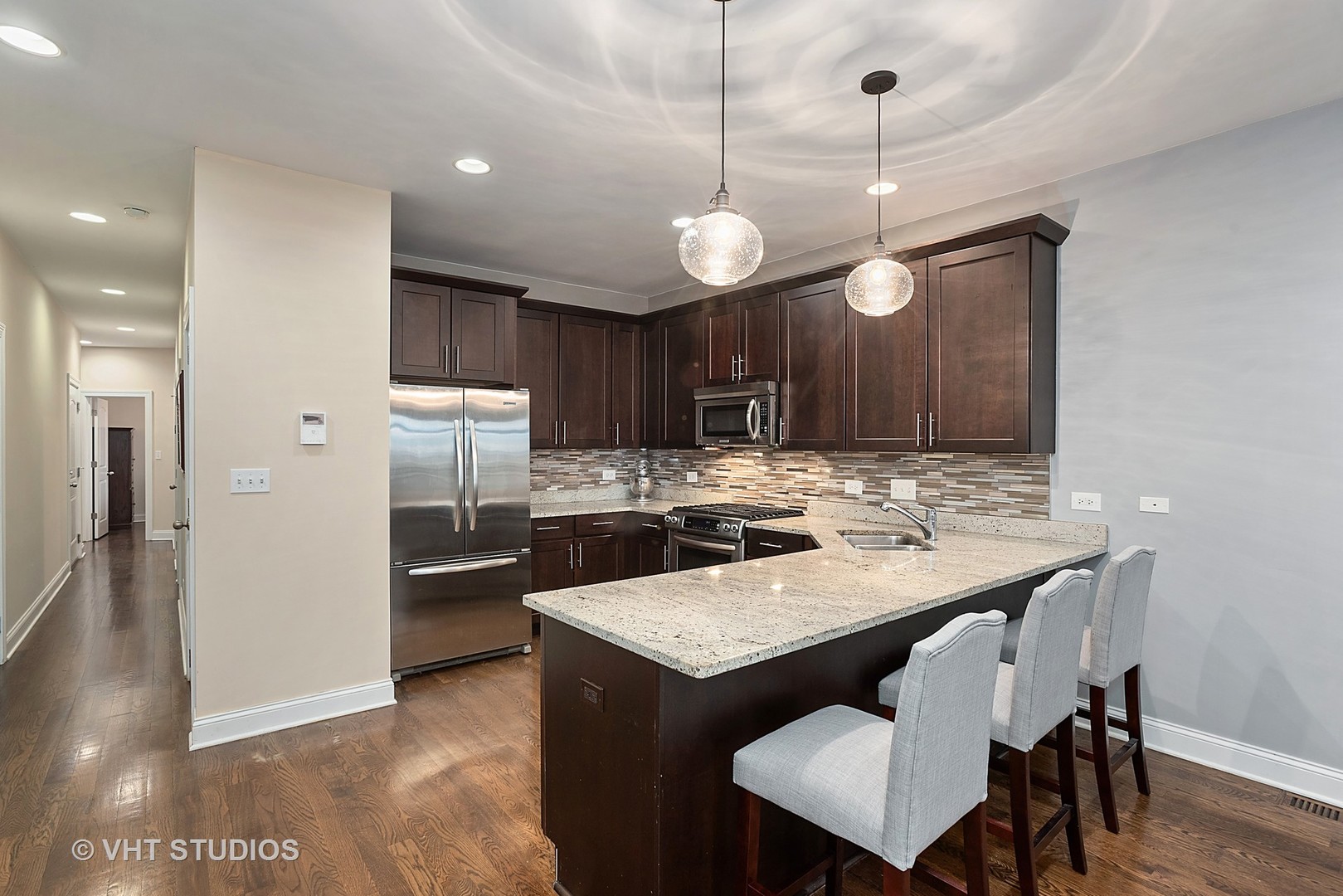 1519 West Irving Park Road, Unit 3 Chicago, IL 60613 - Photo 5 of 19