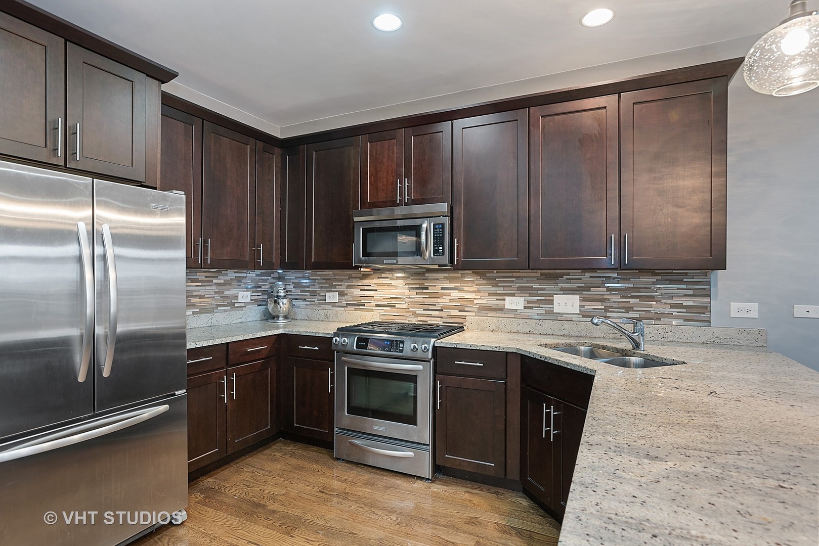 1519 West Irving Park Road, Unit 3 Chicago, IL 60613 - Photo 6 of 19
