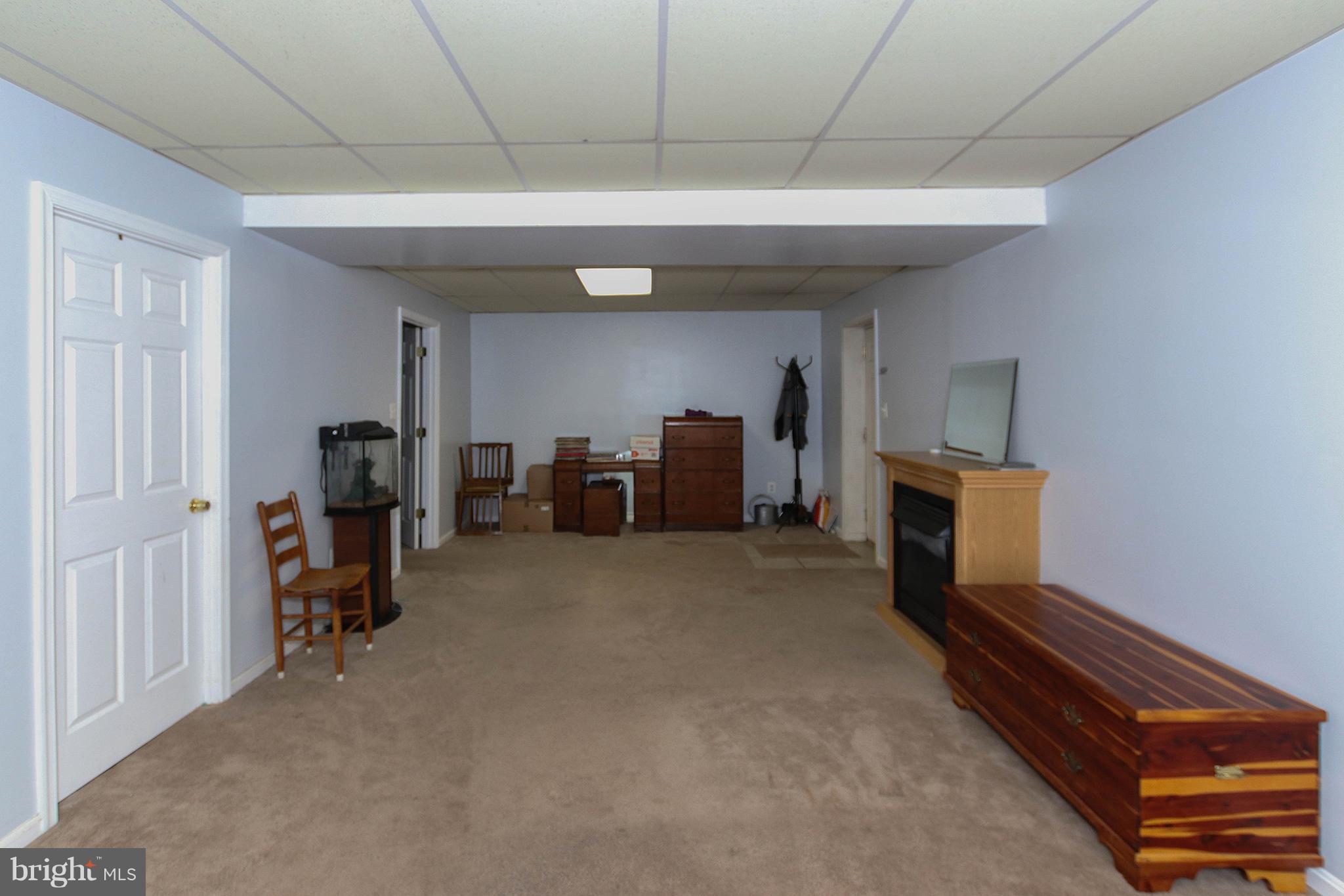 908 West Poplar Road Sterling, VA 20164 - Photo 21 of 31 Rec Room