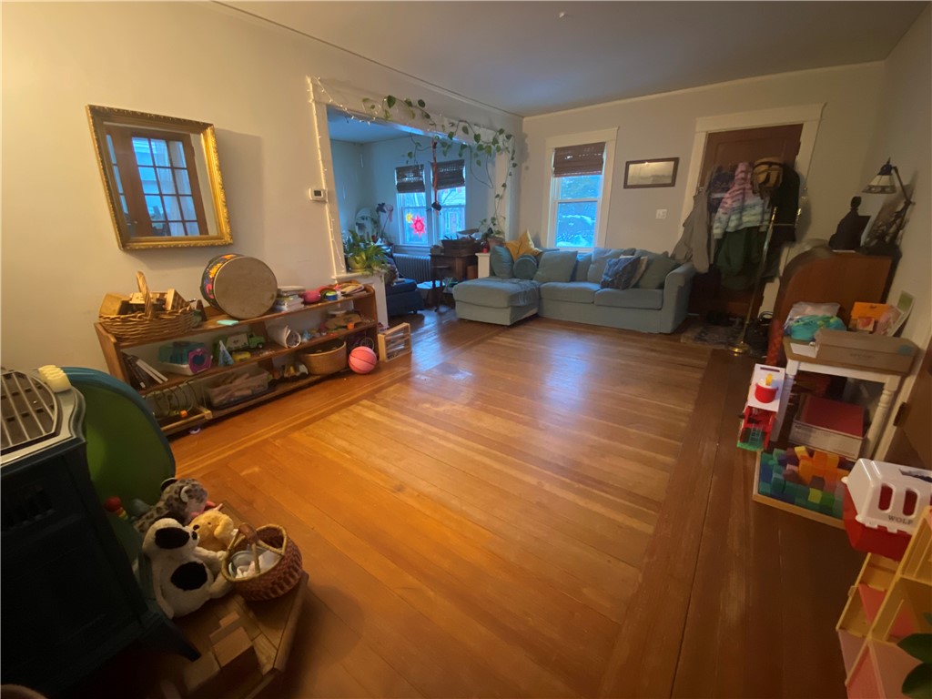 182 Calla Street Providence, RI 02905 - Photo 4 of 24