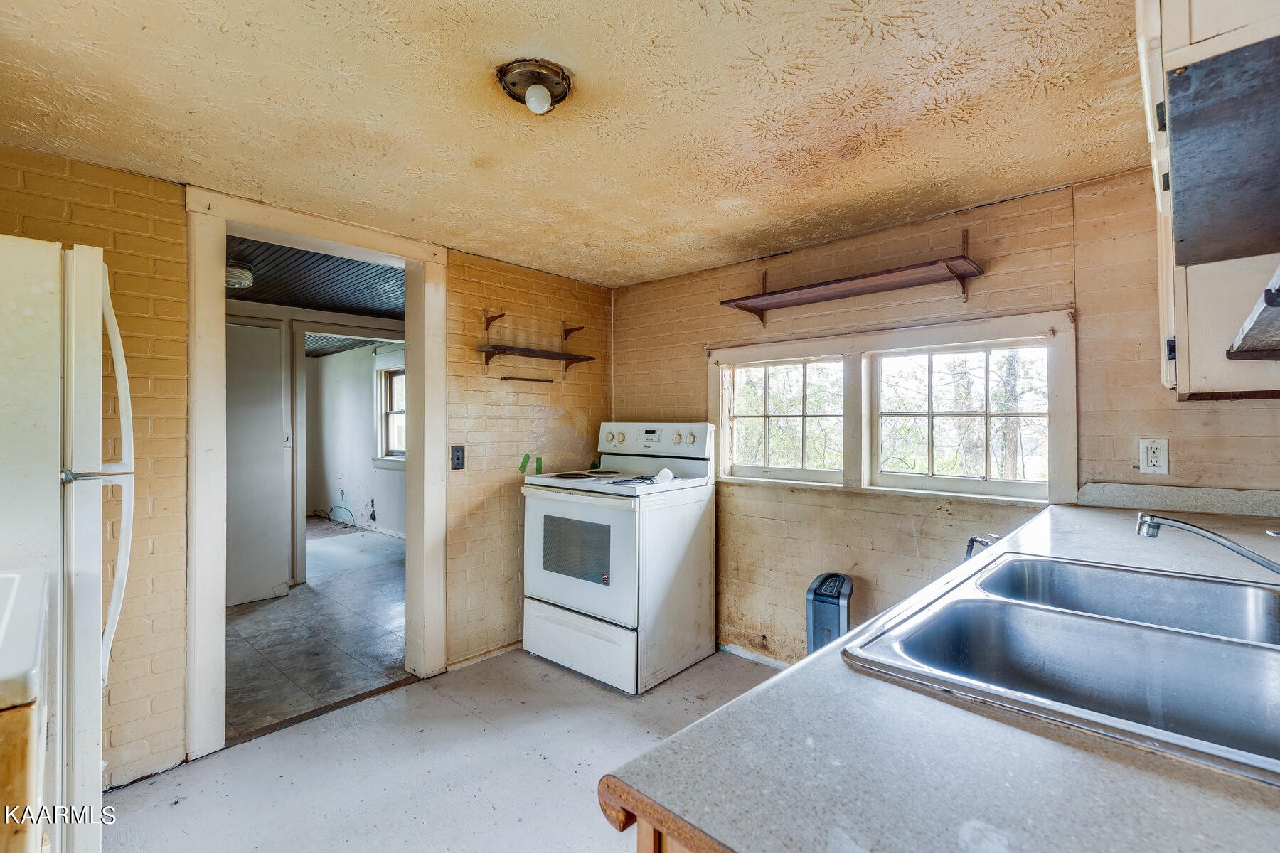 7713 Blueberry Road Powell, TN 37849 - Photo 11 of 25 Gallery Image 11