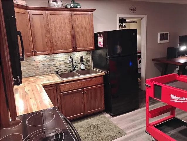 $240,000 | 133 South Linn Valley Drive, Linn Valley, KS 66040