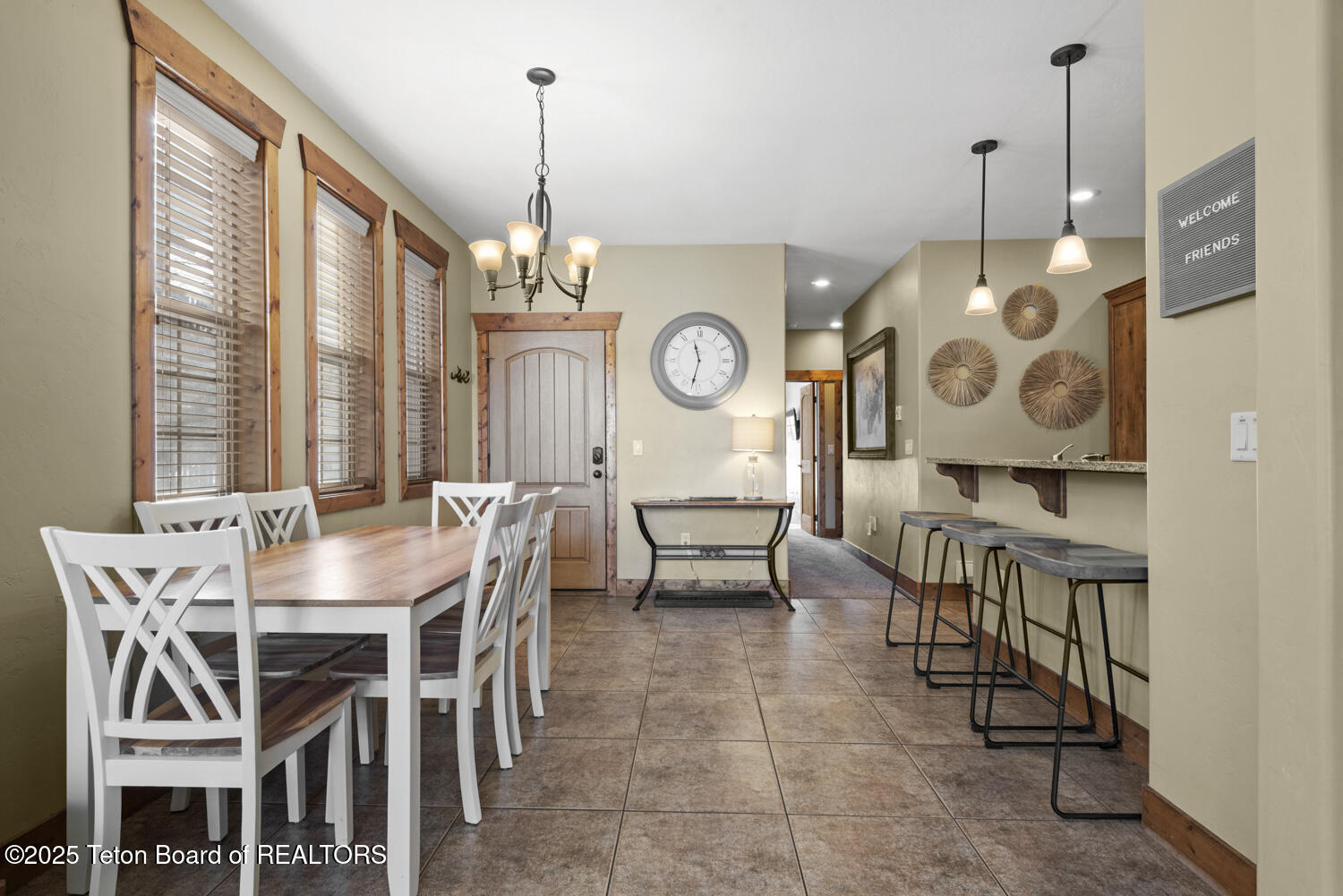 715 Moraine Court, Unit 25 Driggs, ID 83422 - Photo 4 of 18 4 Dining Area