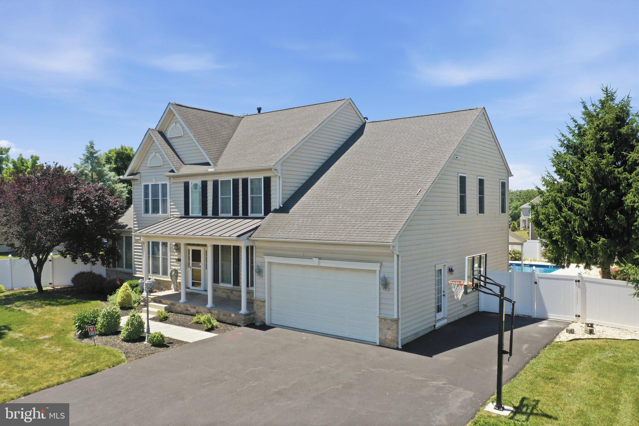2419 Somerset Road Chambersburg, PA 17202 - Photo 4 of 96