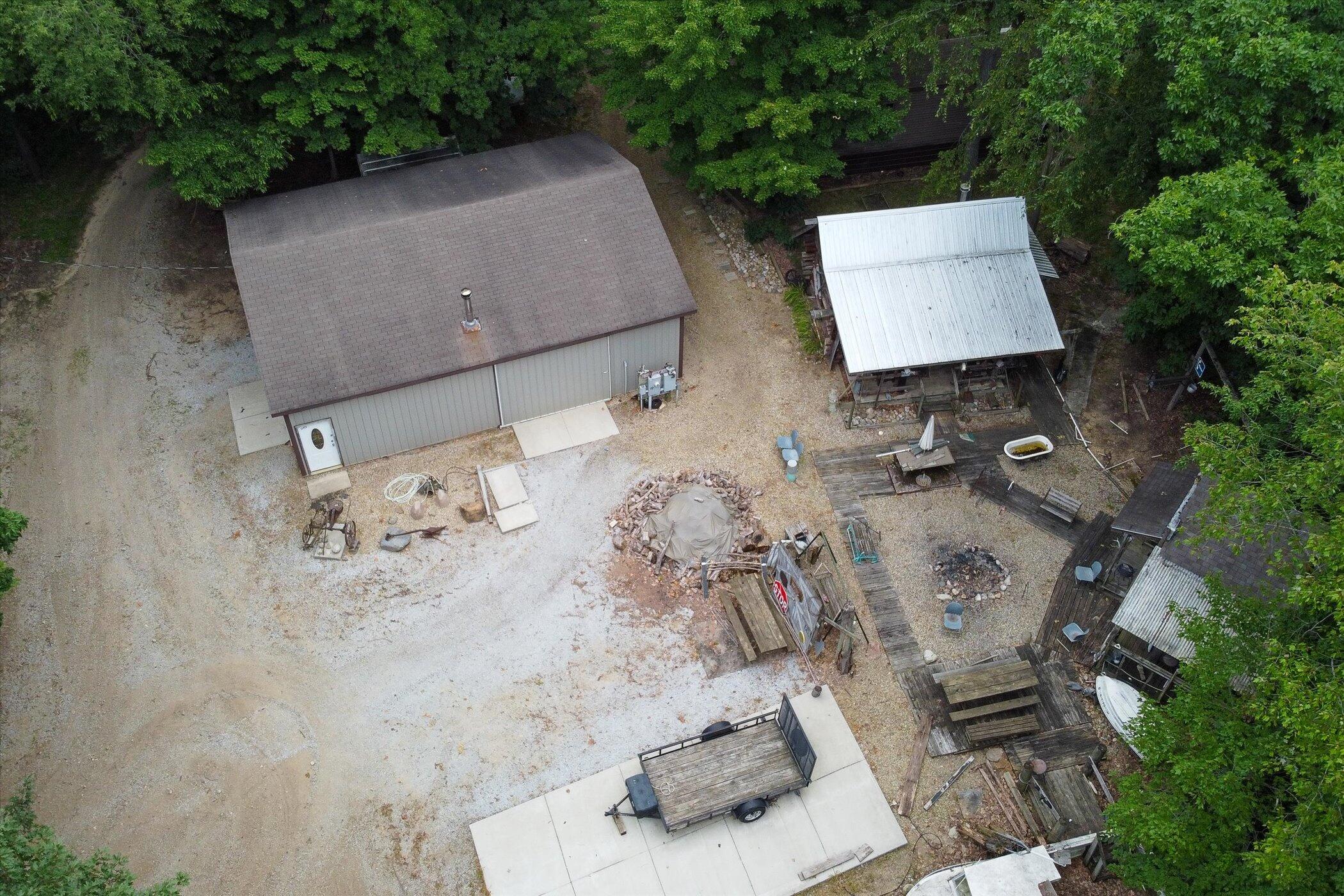 12297 Garr Road Buchanan, MI 49107 - Photo 4 of 19 Pole Barn