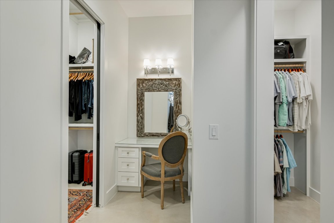 343 Pug Rippy Dripping Springs, TX 78620 - Photo 21 of 40 Dressing area & flanking closets