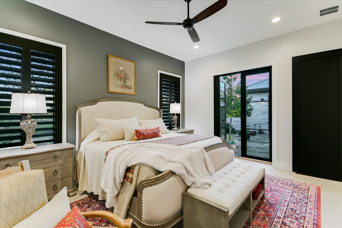 343 Pug Rippy Dripping Springs, TX 78620 - Photo 28 of 40 Front Right Suite