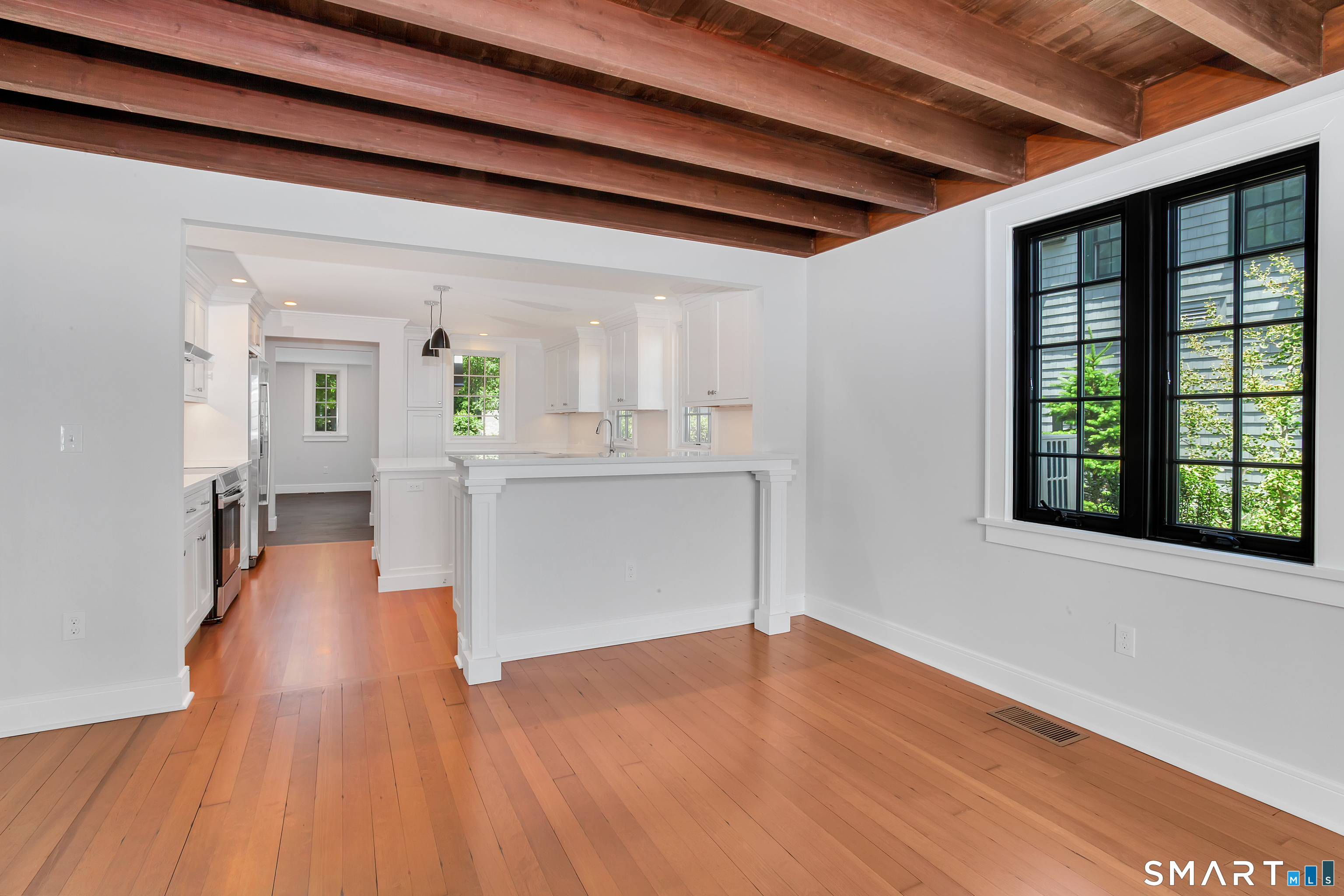 32 Wood Road Branford, CT 06405 - Photo 21 of 40
