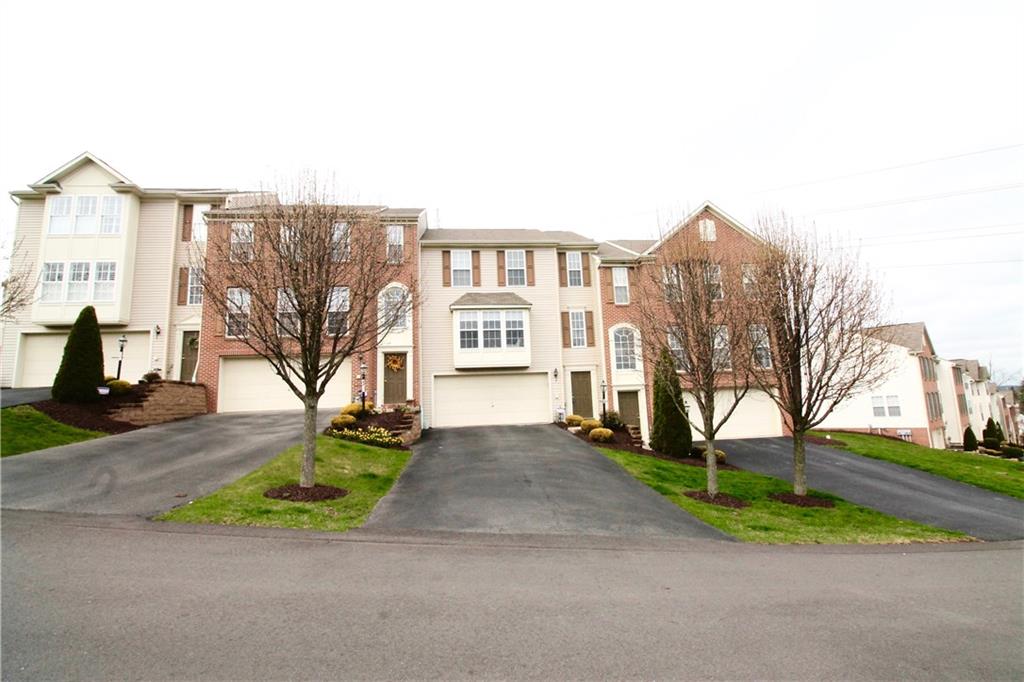 111 Park Place McKees Rocks, PA 15136 - Photo 2 of 23 Wonderful well maintained community.