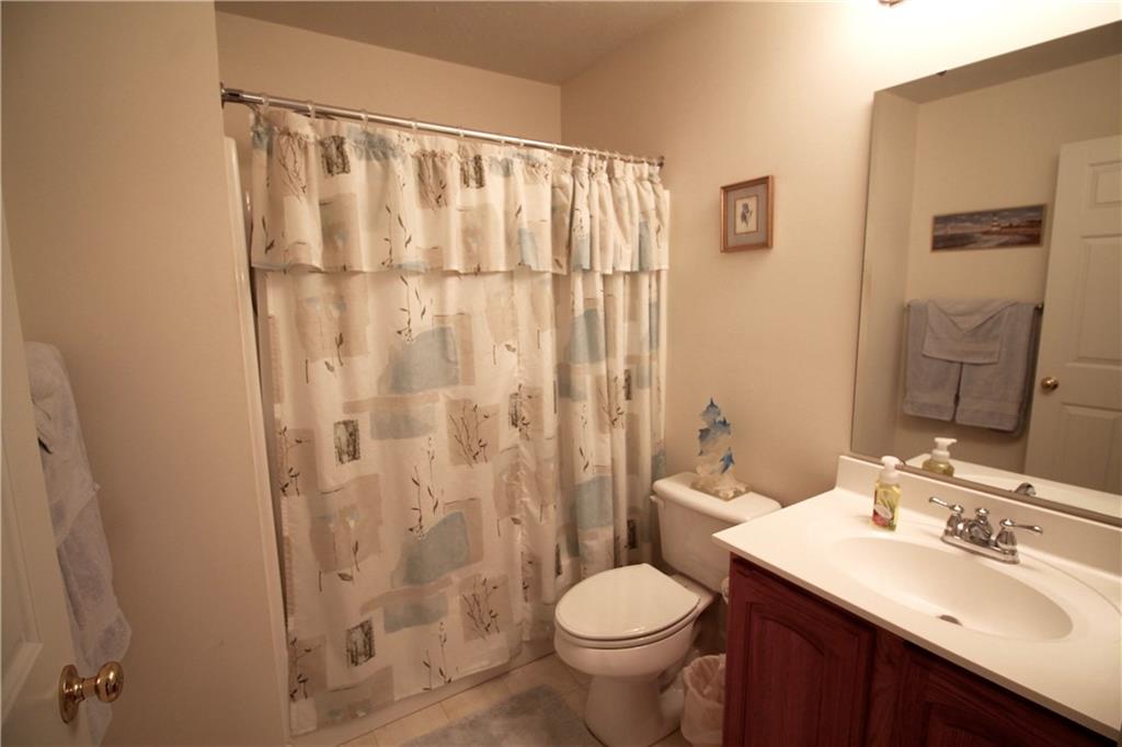 111 Park Place McKees Rocks, PA 15136 - Photo 20 of 23