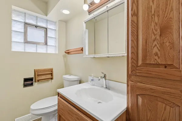 $399,900 | 5906 Capulina Avenue, Morton Grove, IL 60053