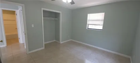 $205,000 | 412 7th Road Southwest, Vero Beach, FL 32962