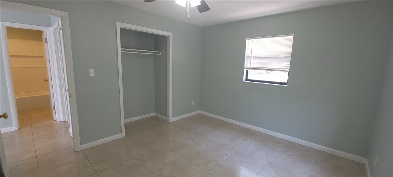 412 7th Road Southwest Vero Beach, FL 32962 - Photo 16 of 19