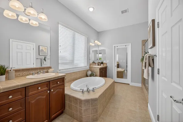 $749,000 | 733 Killebrew Way, Galt, CA 95632