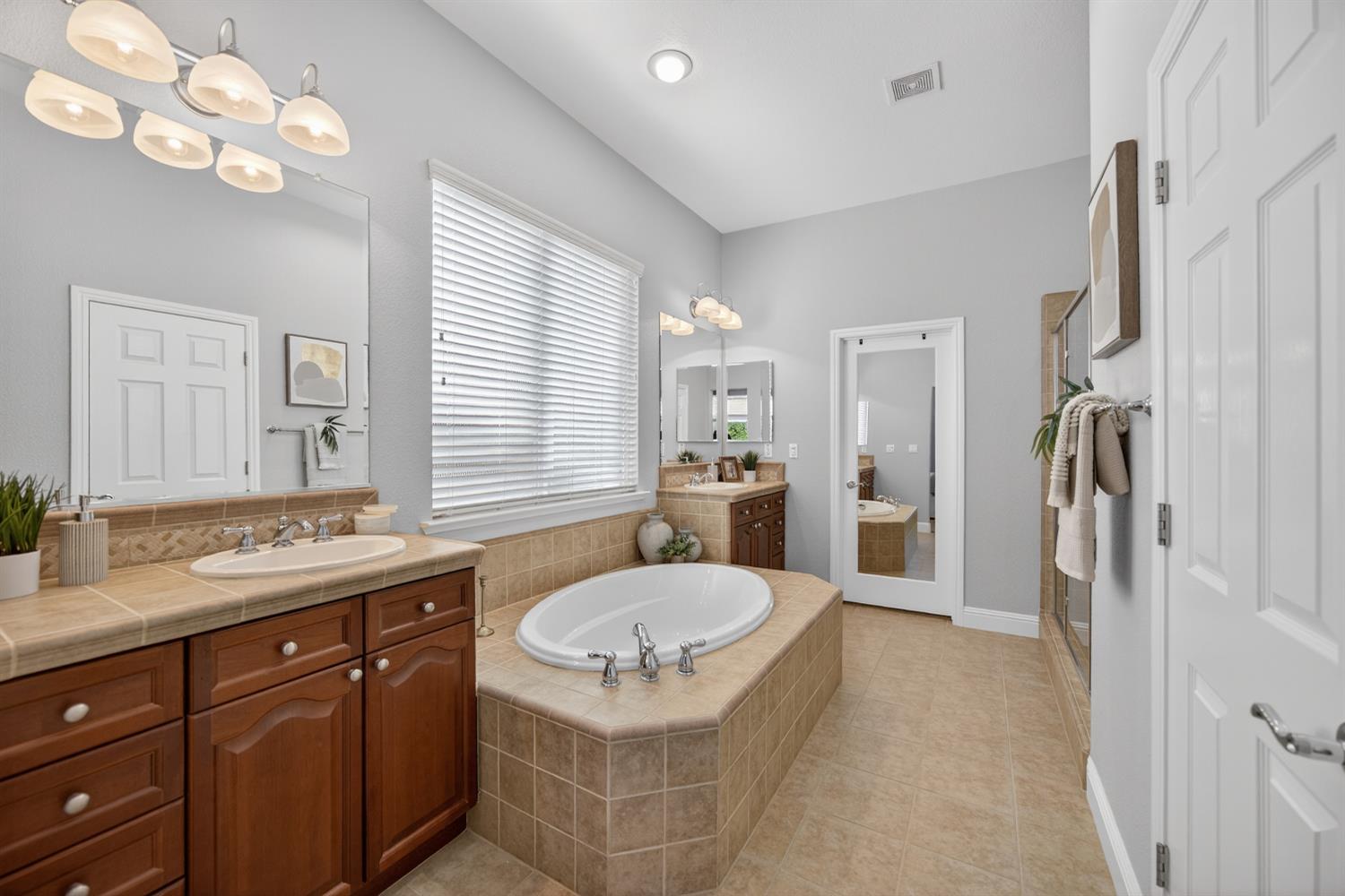 733 Killebrew Way Galt, CA 95632 - Photo 41 of 74