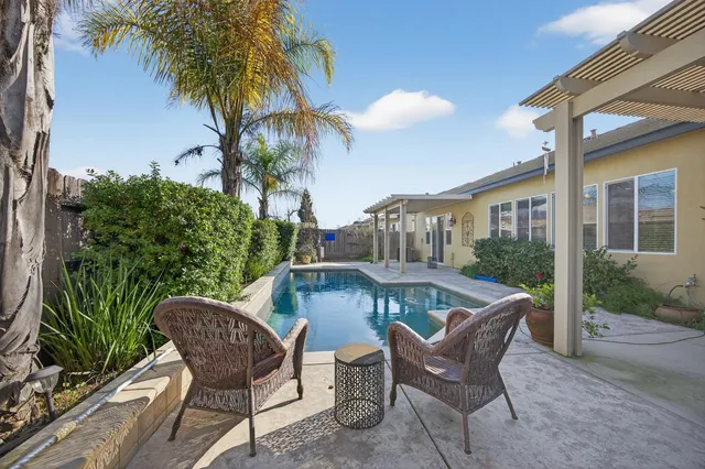 $749,000 | 733 Killebrew Way, Galt, CA 95632