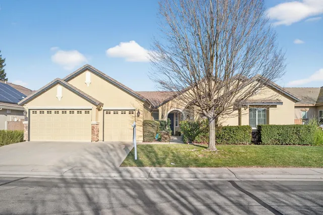 $749,000 | 733 Killebrew Way, Galt, CA 95632