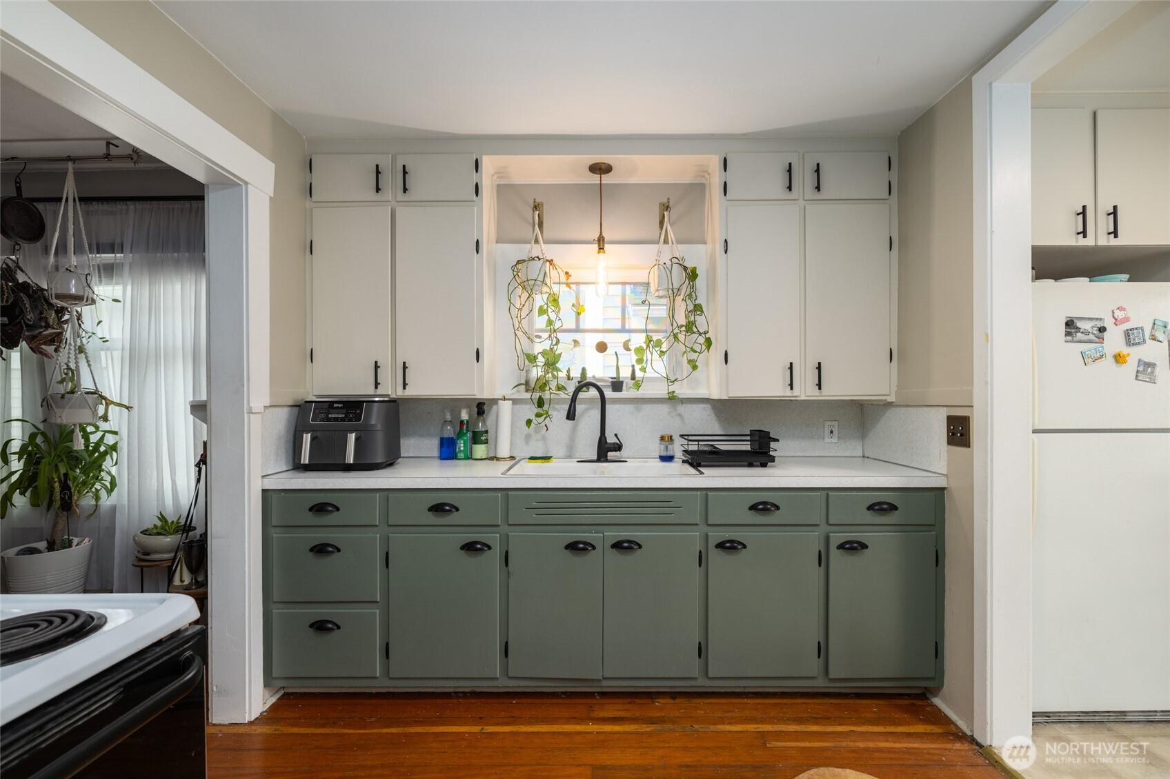 2317 Fulton Street Everett, WA 98201 - Photo 18 of 33