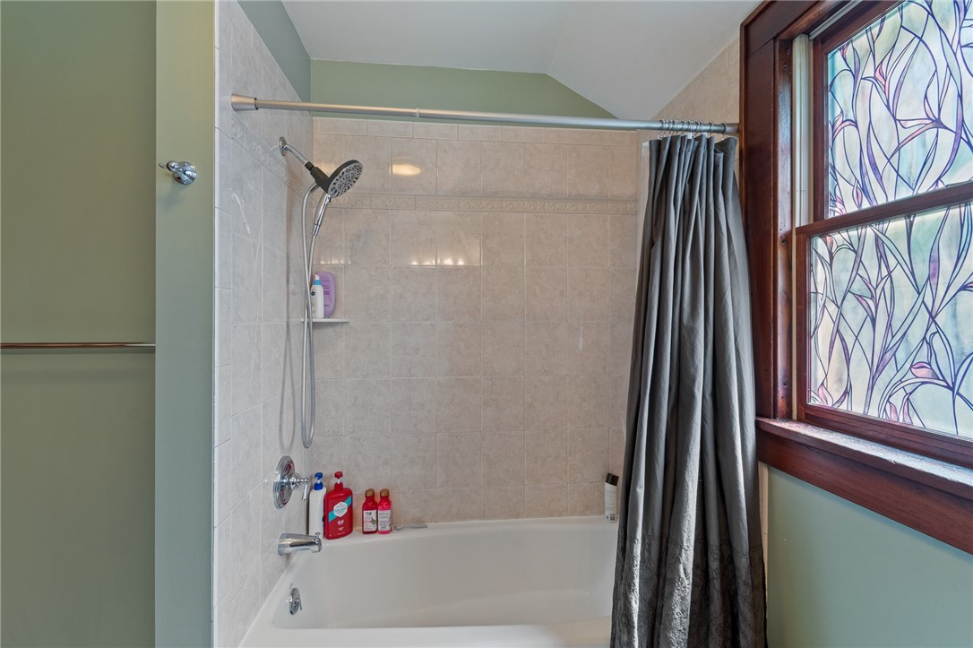 506 Madison Street East Rochester, NY 14445 - Photo 19 of 32