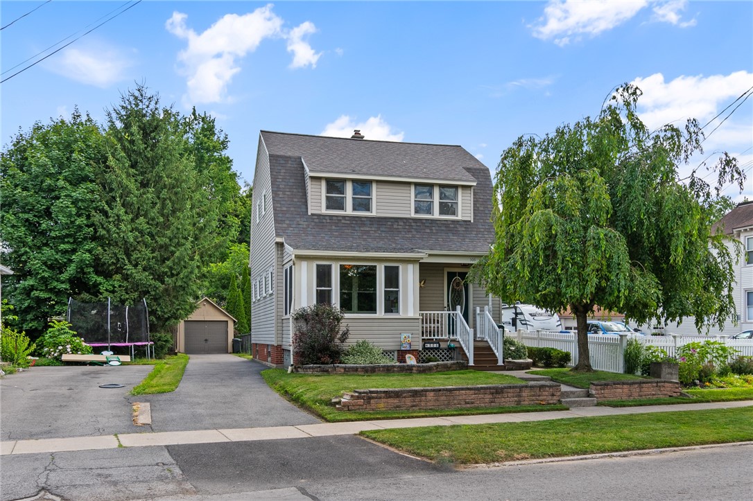 506 Madison Street East Rochester, NY 14445 - Photo 2 of 32