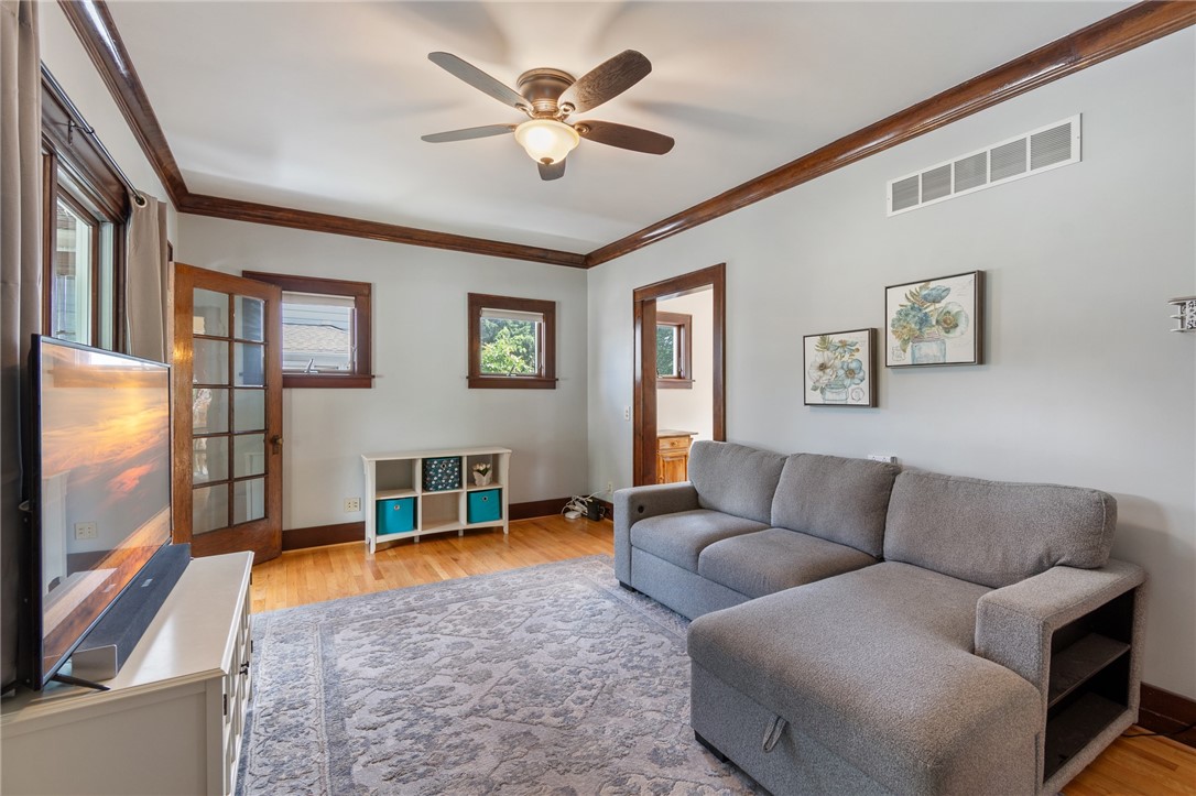 506 Madison Street East Rochester, NY 14445 - Photo 6 of 32