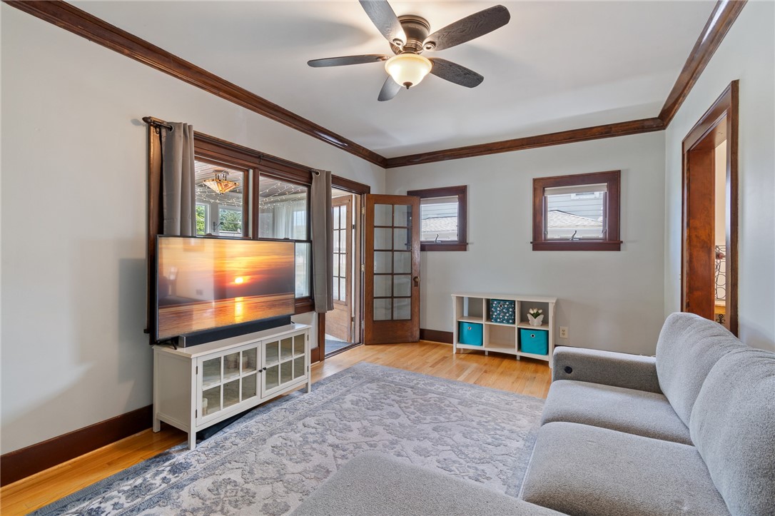 506 Madison Street East Rochester, NY 14445 - Photo 8 of 32