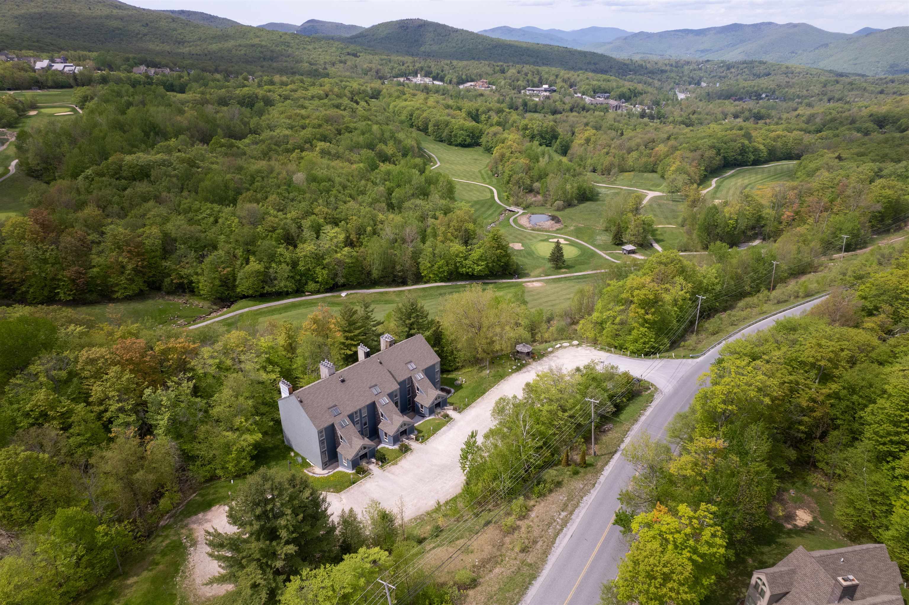 907 East Mountain Road, Unit H2 Killington, VT 05751 - Photo 8 of 17 Gallery Image 8