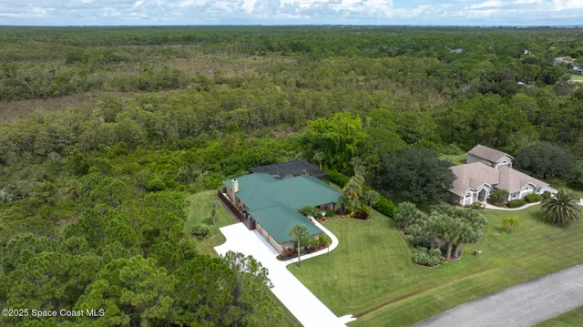 $870,000 | 5627 Cypress Creek Drive, Grant, FL 32949