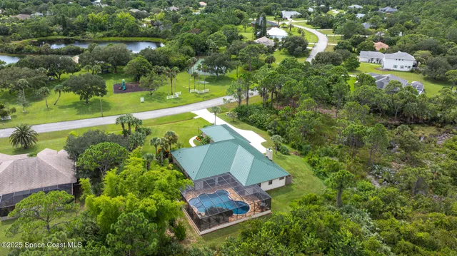 $870,000 | 5627 Cypress Creek Drive, Grant, FL 32949