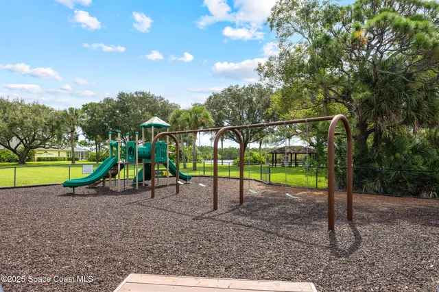 $870,000 | 5627 Cypress Creek Drive, Grant, FL 32949