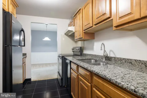 $189,999 | 27701 Valley Run Drive, Unit 701, Wilmington, DE 19810