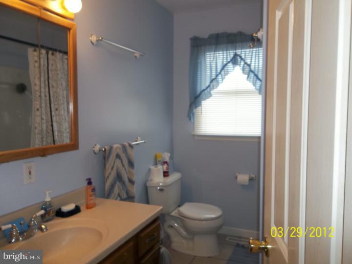 10 Krauser Road Downingtown, PA 19335 - Photo 22 of 25 Bathroom