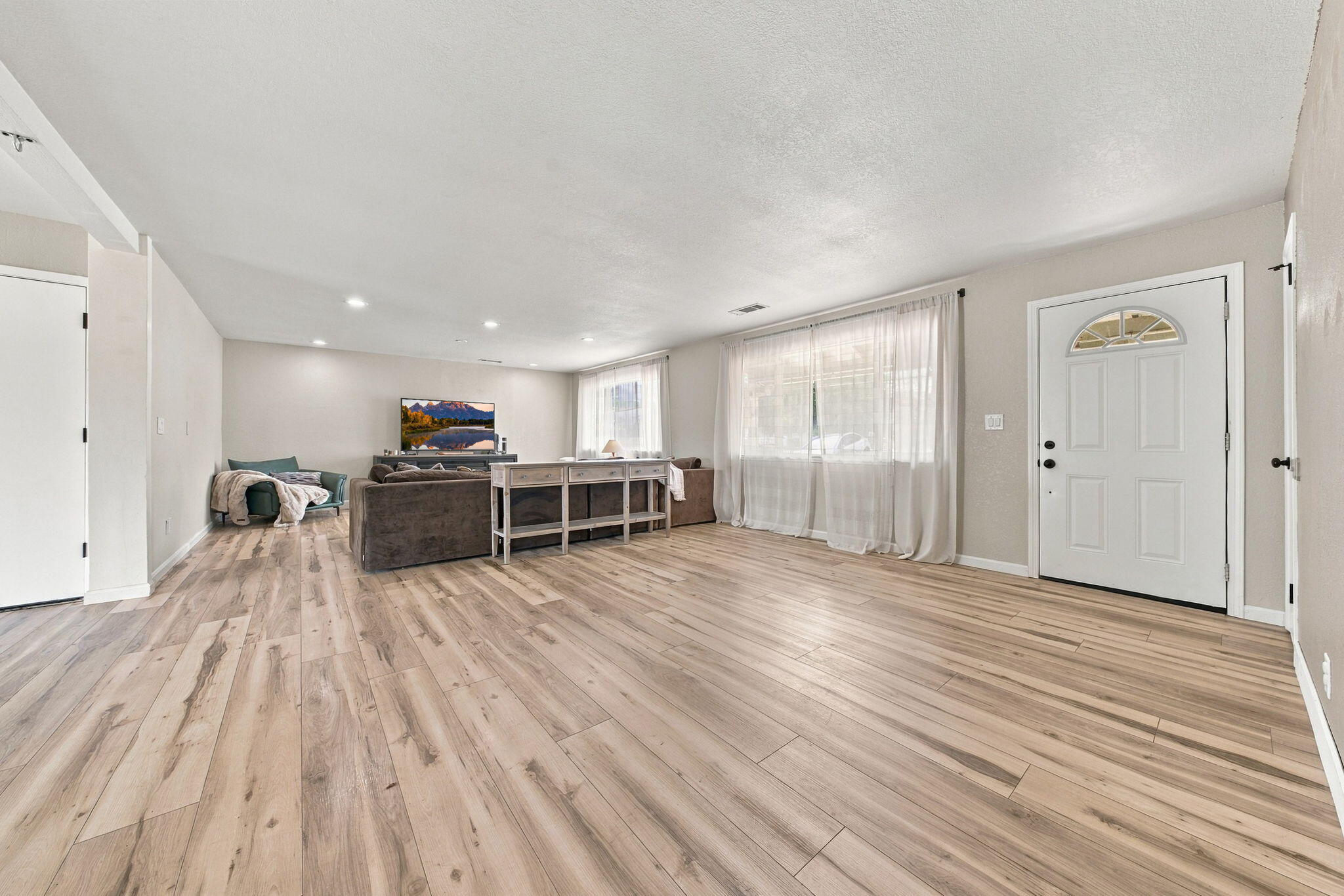 4637 Balls Ferry Road Anderson, CA 96007 - Photo 12 of 37 10-web-or-mls-IMG-10