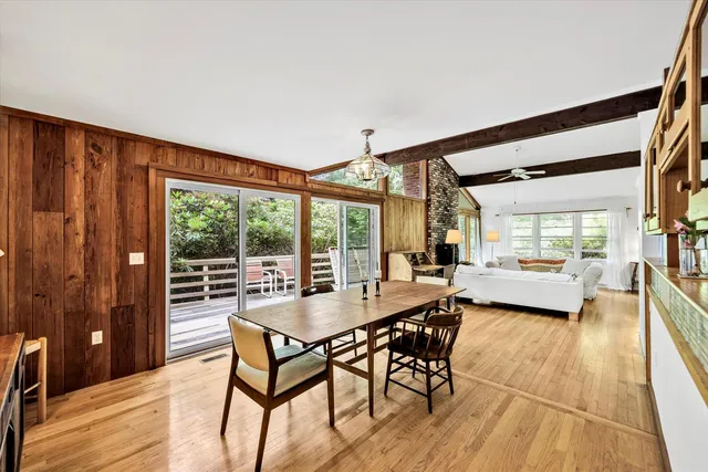 $5,000 | 44 Nobska Road, Woods Hole, MA 02543