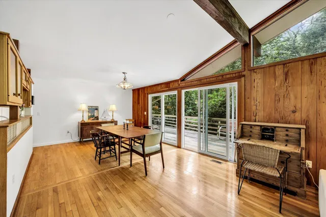 $5,000 | 44 Nobska Road, Woods Hole, MA 02543