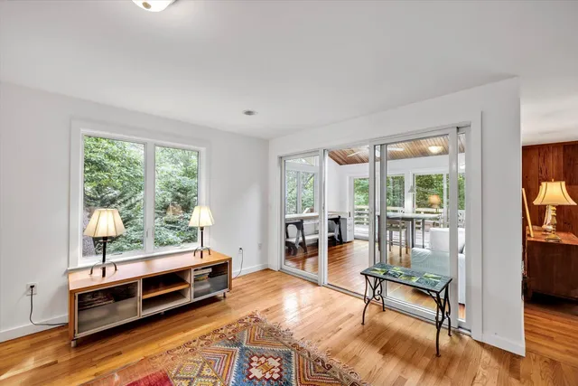 $5,000 | 44 Nobska Road, Woods Hole, MA 02543