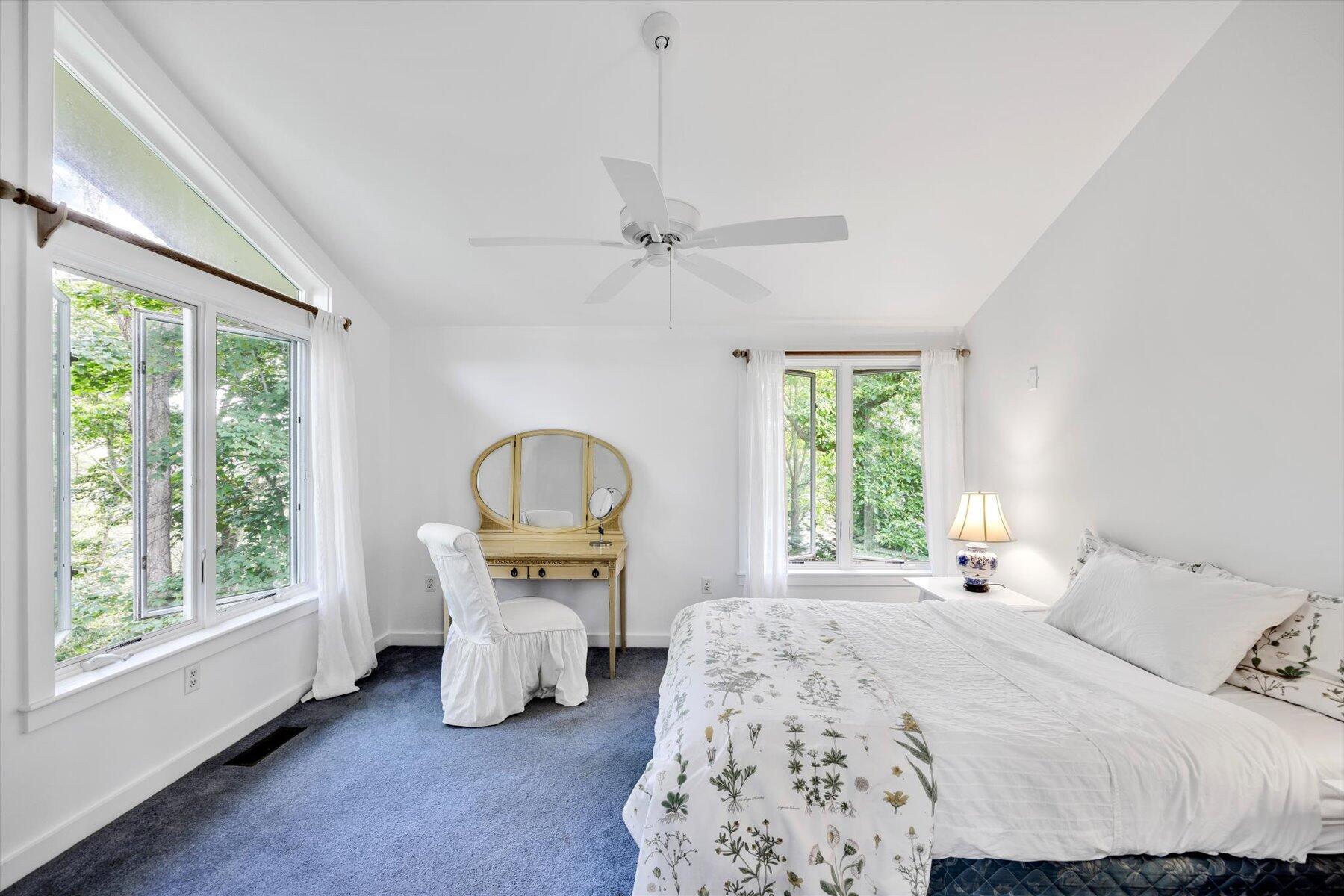 44 Nobska Road Woods Hole, MA 02543 - Photo 9 of 47 46-889A7420