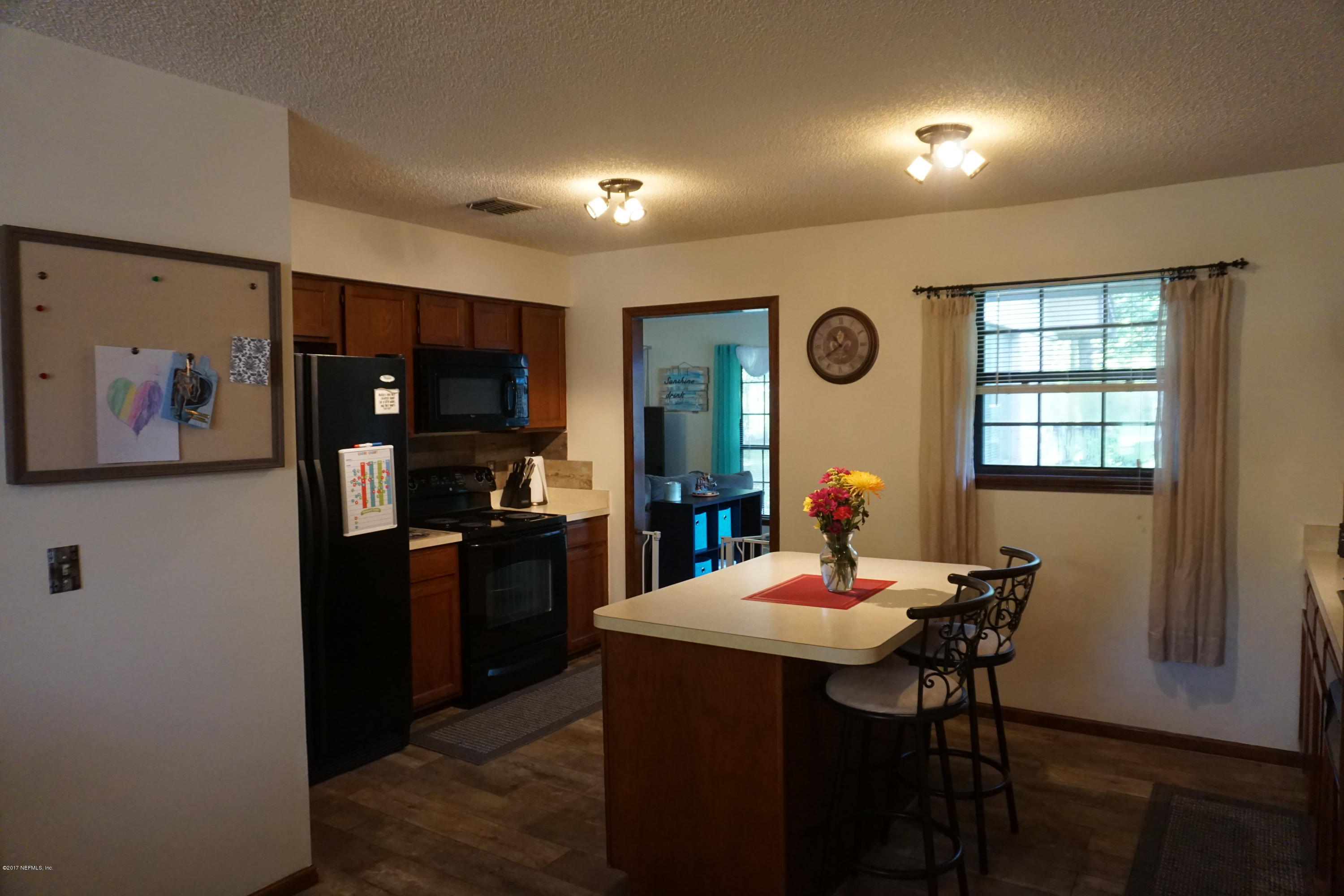 567 Wesley Road Green Cove Springs, FL 32043 - Photo 10 of 23 DSC08400