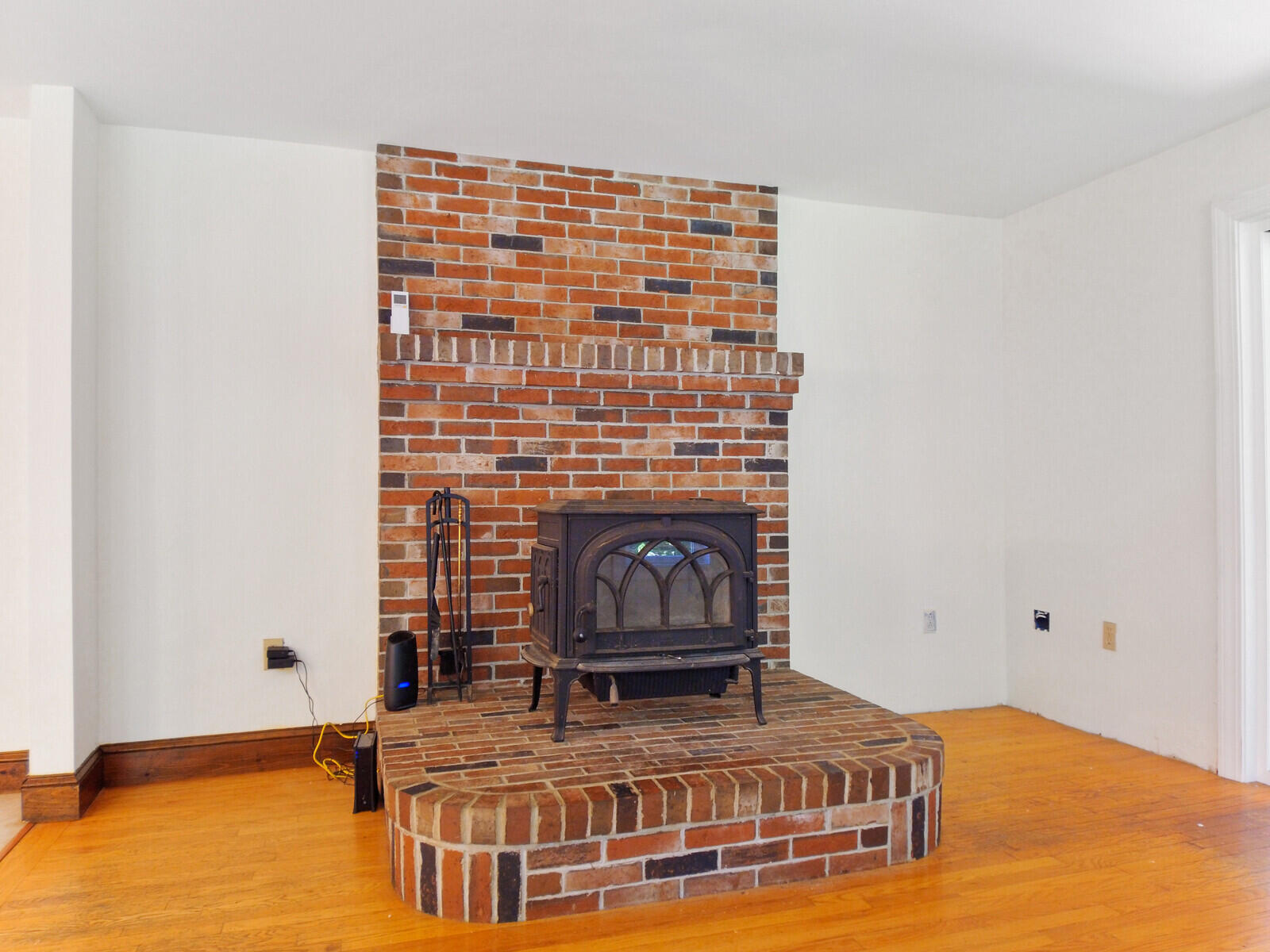 29 Edes Road Cumberland Center, ME 04021 - Photo 22 of 93 57_DJI_0477_DxO_mls