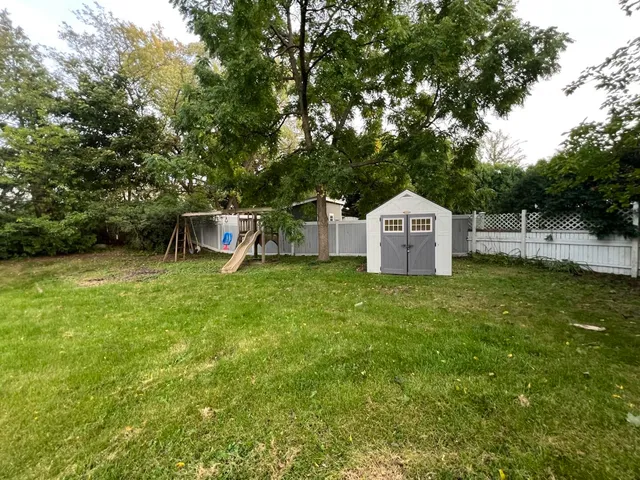 $254,150 | 10063 West Grantosa Drive, Milwaukee, WI 53222