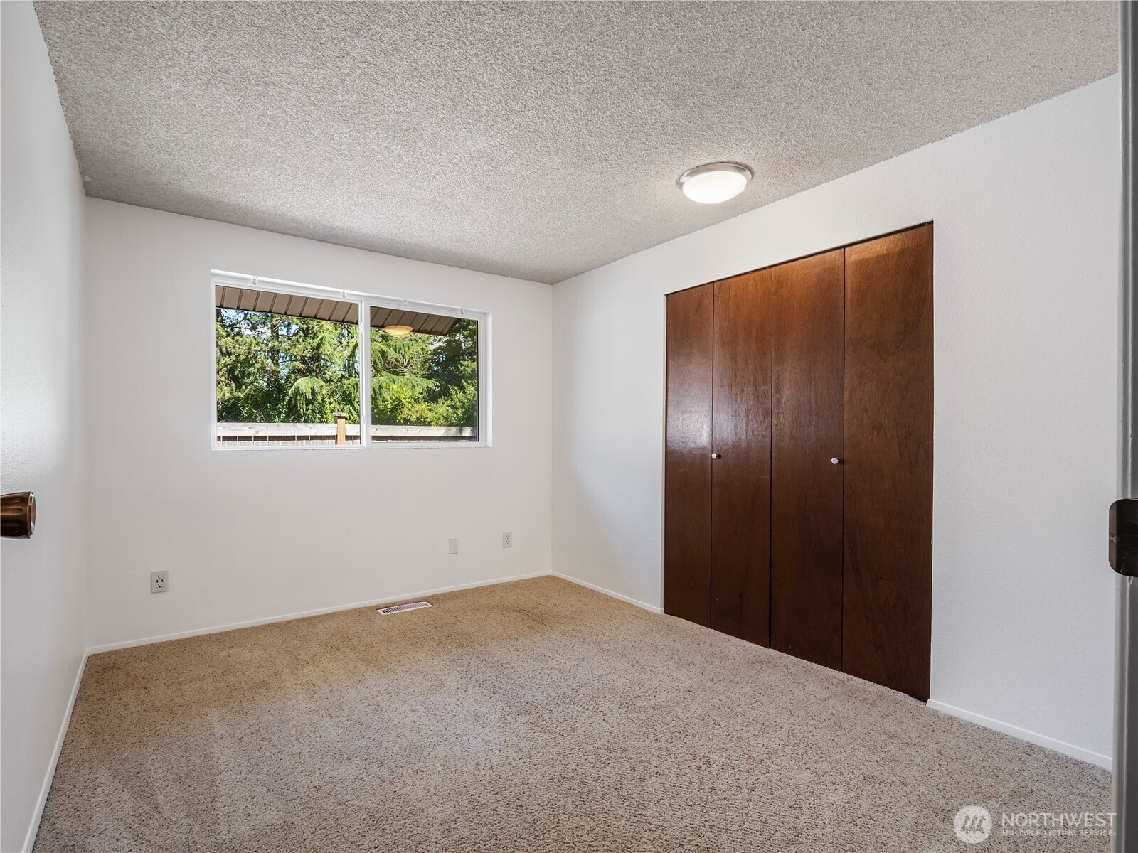 1908 Southeast 21st Place Renton, WA 98055 - Photo 19 of 32 Gallery Image 19