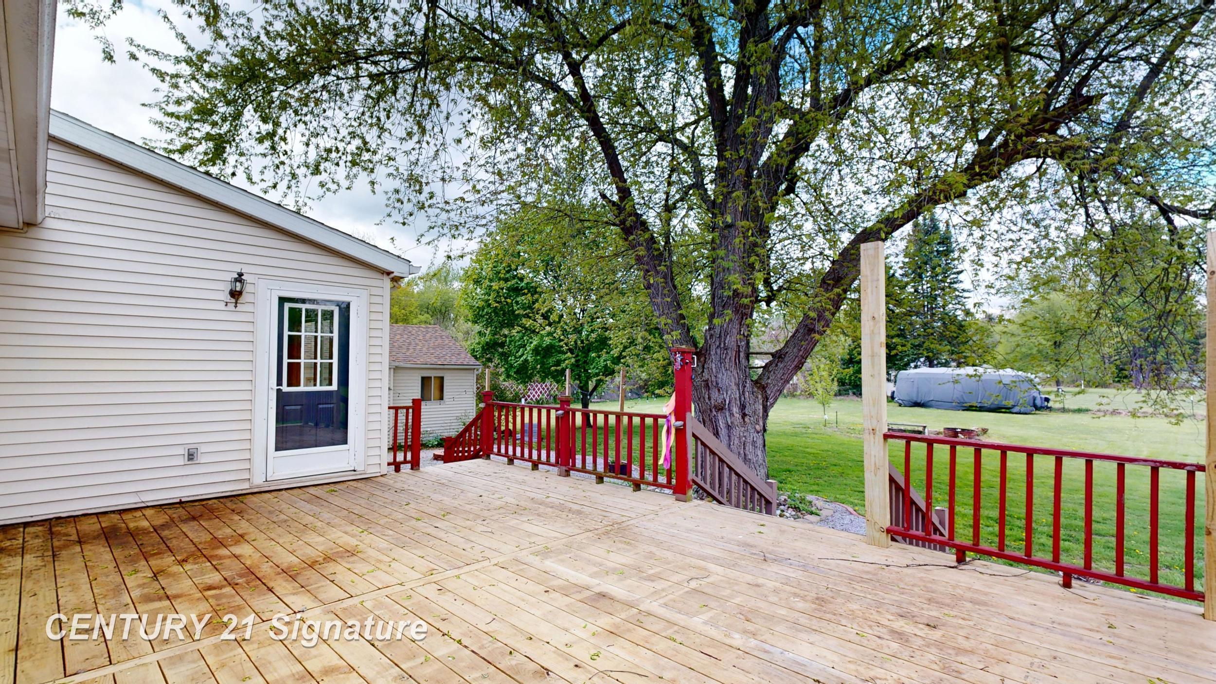 10021 North Clio Road Clio, MI 48420 - Photo 33 of 42