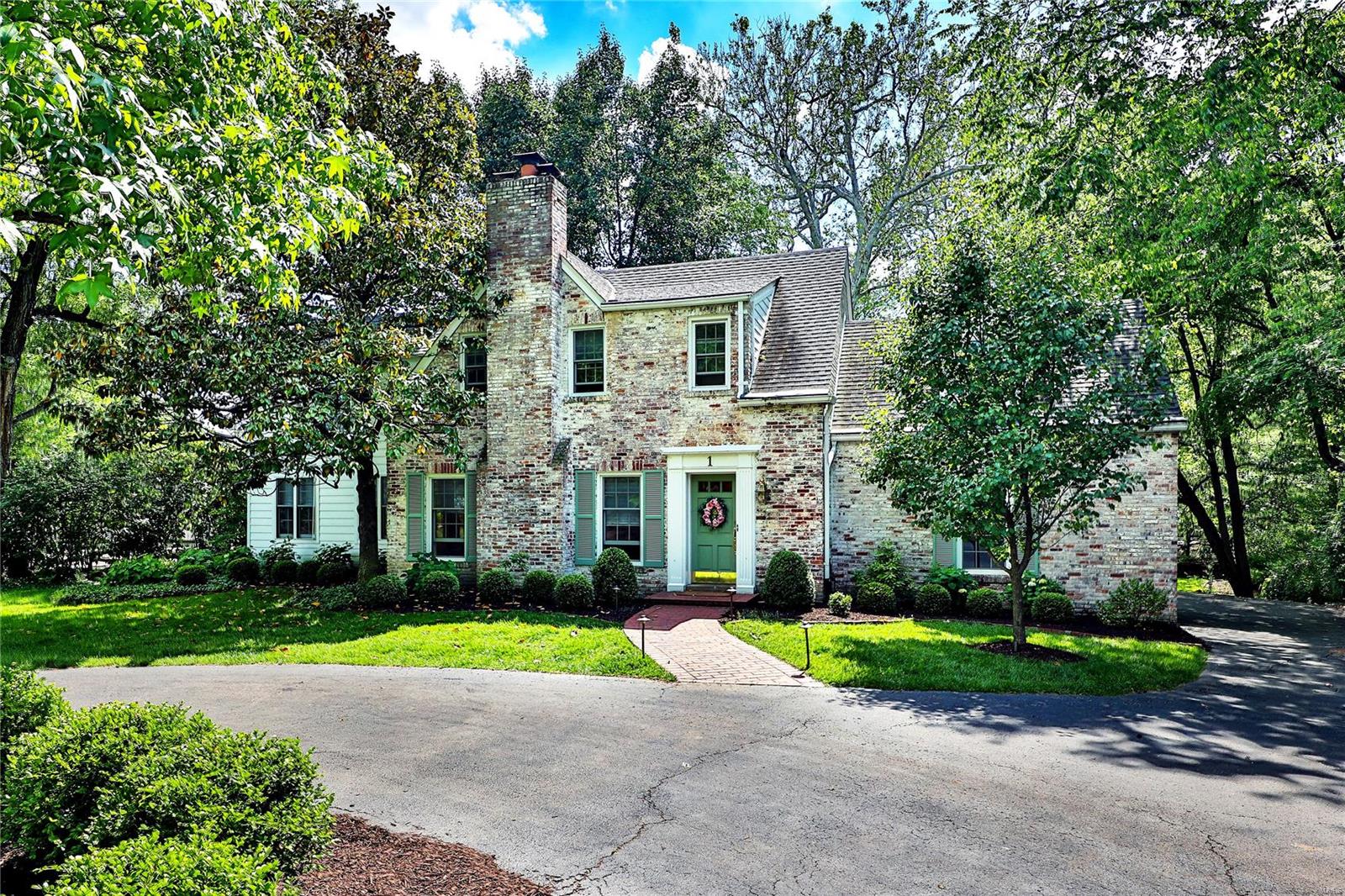 1 Willow Hill Road St. Louis, MO 63124 - Photo 2 of 32