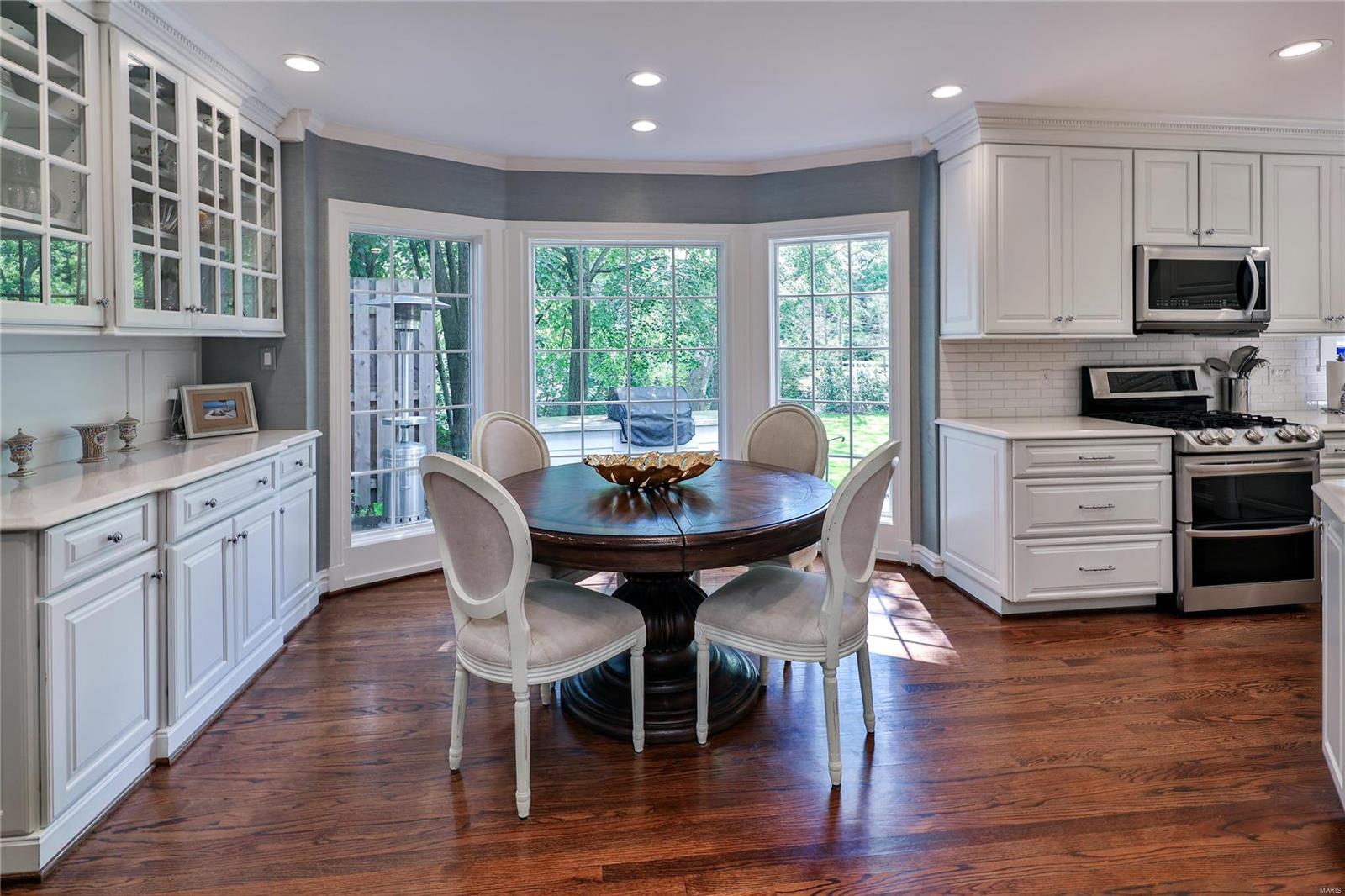 1 Willow Hill Road St. Louis, MO 63124 - Photo 12 of 32