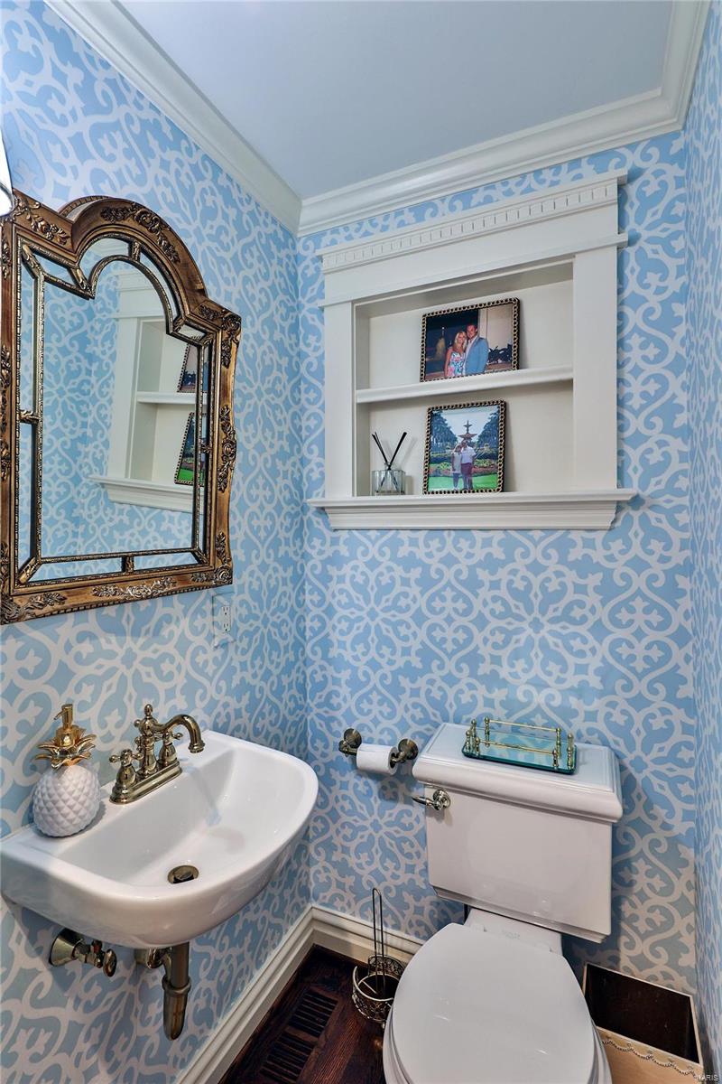 1 Willow Hill Road St. Louis, MO 63124 - Photo 10 of 32