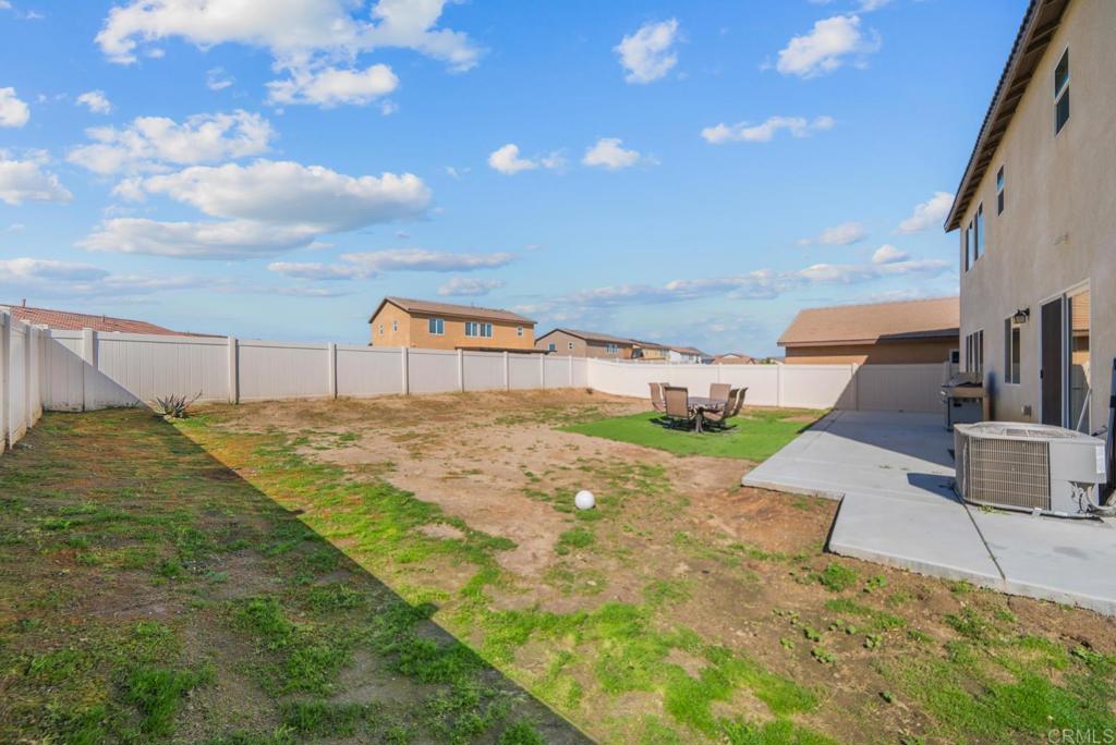 29483 Beeler Road Winchester, CA 92596 - Photo 33 of 42 a view of a backyard
